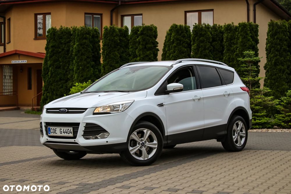 Ford Kuga 1.5 EcoBoost FWD Titanium ASS GPF - 5