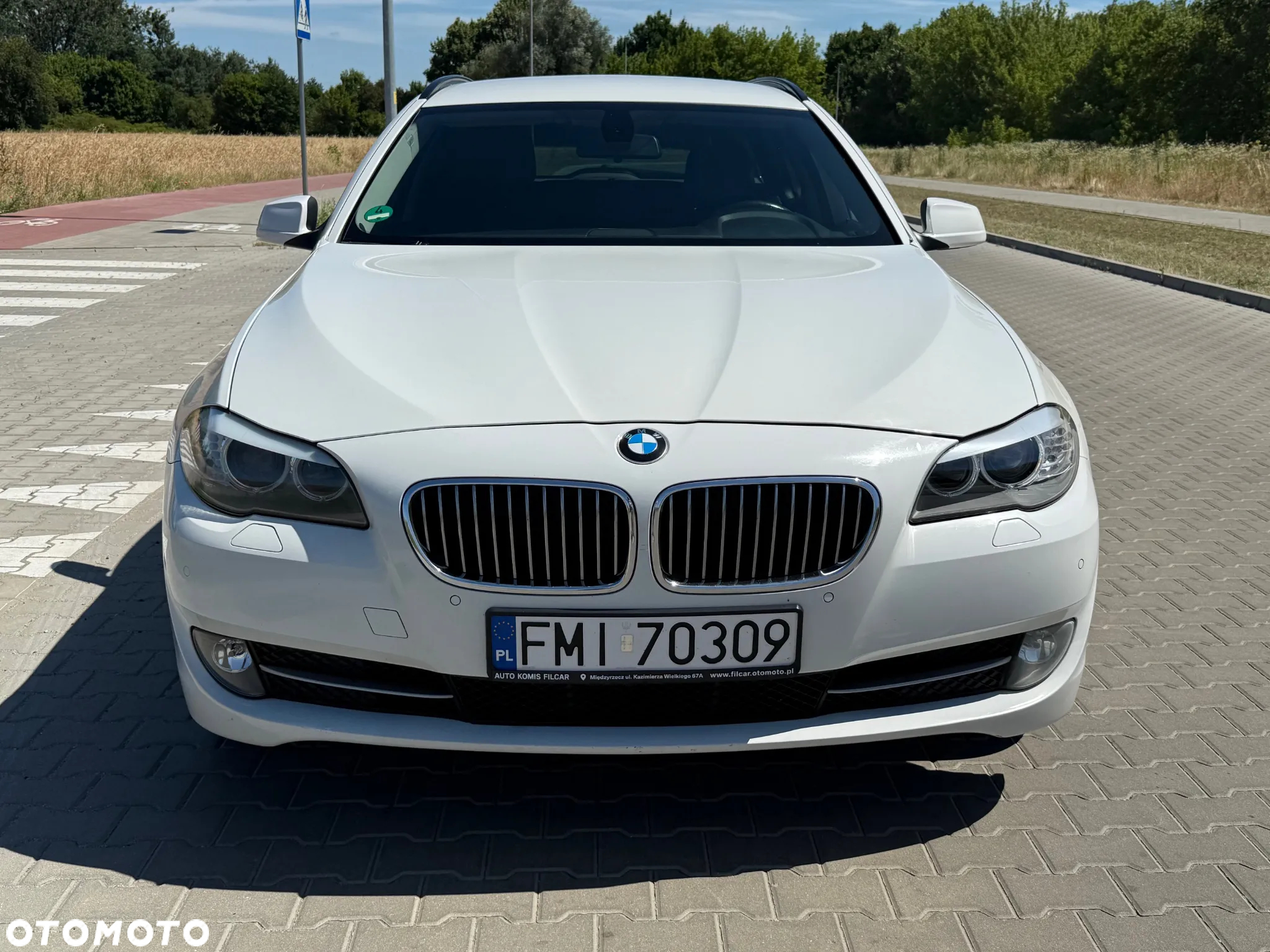 BMW Seria 5 520d Touring - 2
