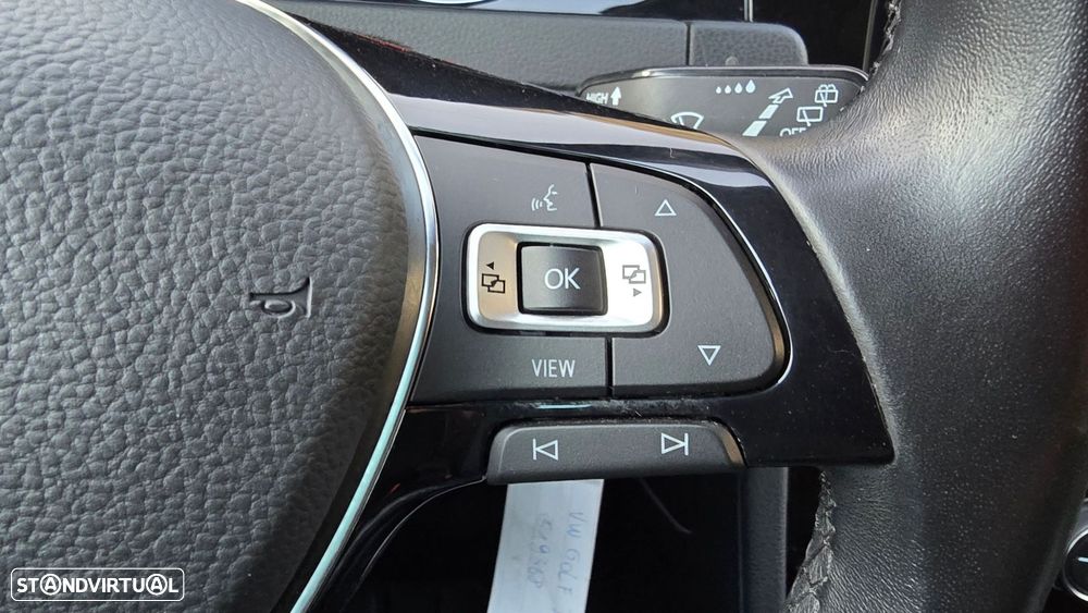 VW Golf Variant 1.6 TDi SCR IQ.DRIVE - 18