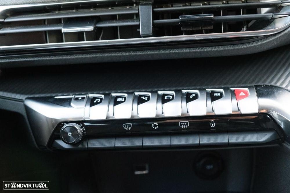 Peugeot 3008 225 e-EAT8 Allure - 14