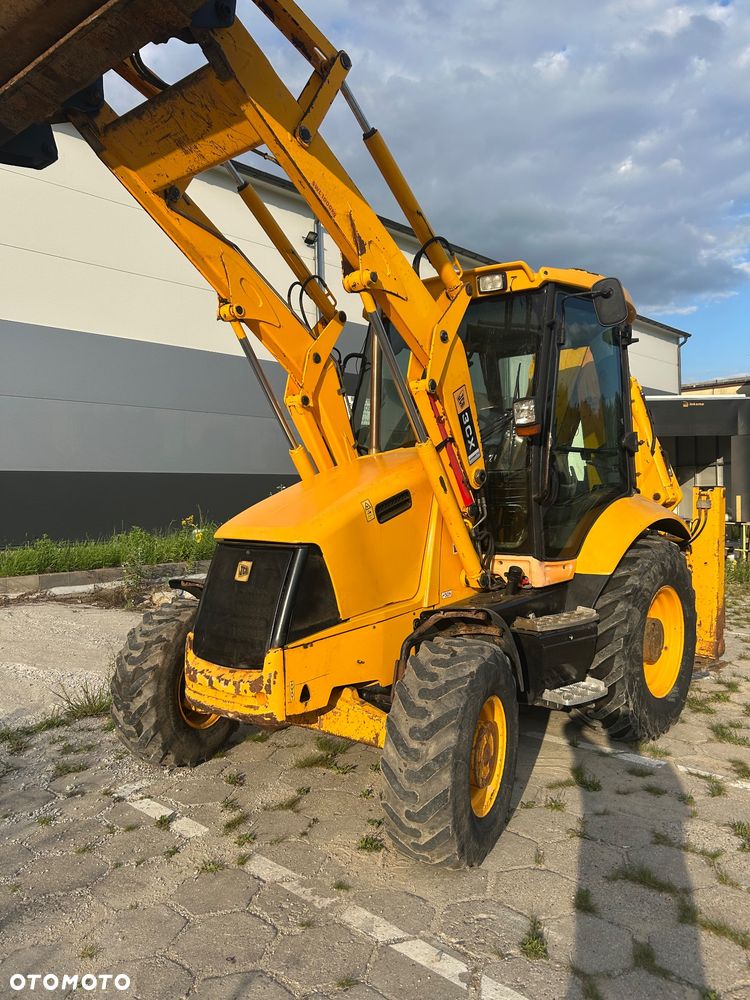 JCB 3CX - 9