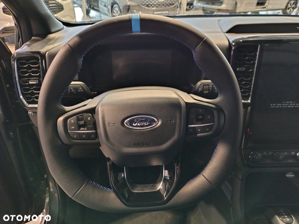 Ford Ranger - 12
