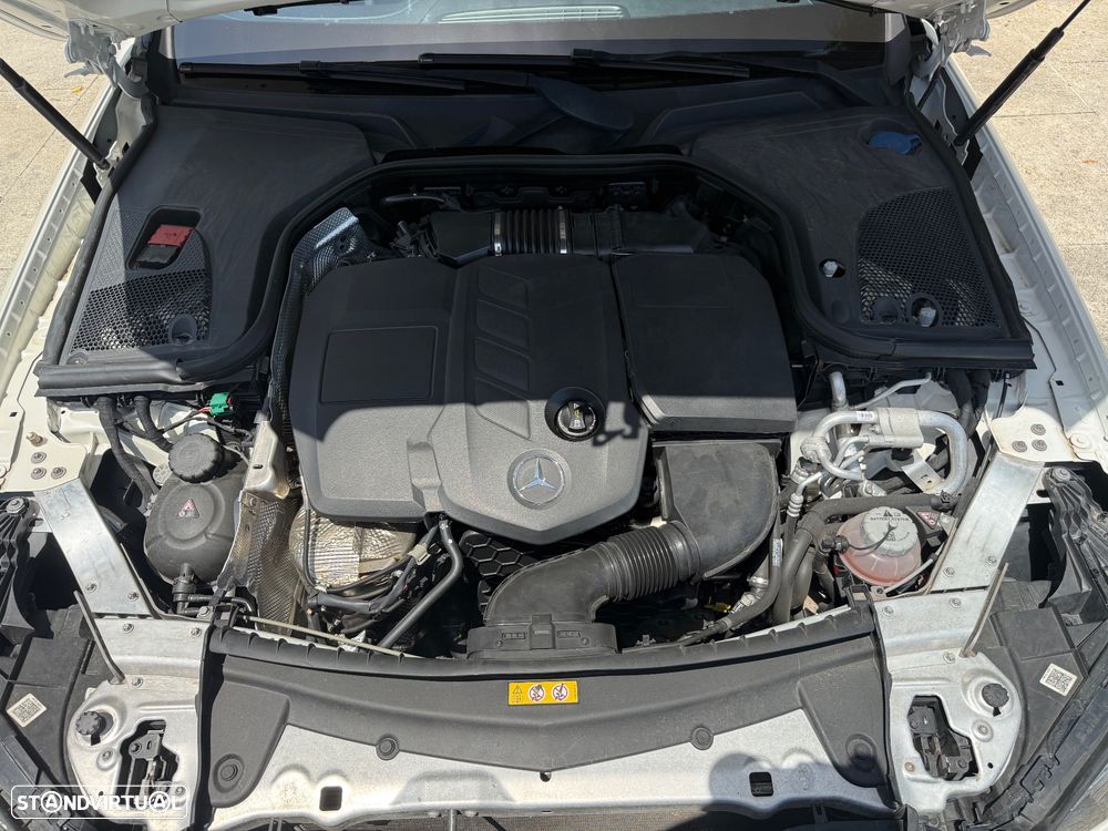Mercedes-Benz E 300 de AMG Line - 29