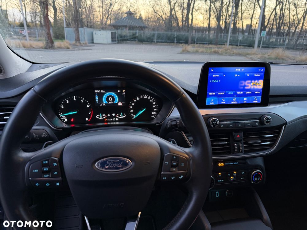 Ford Focus 1.0 EcoBoost Titanium - 9
