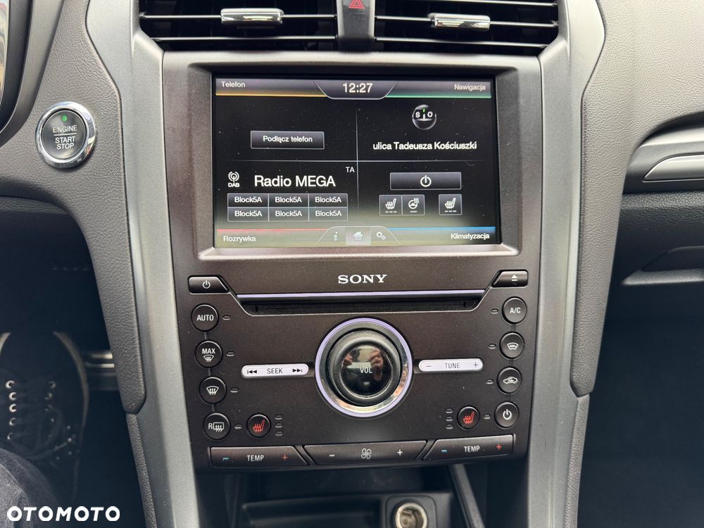 Ford Mondeo 2.0 TDCi Titanium PowerShift - 24