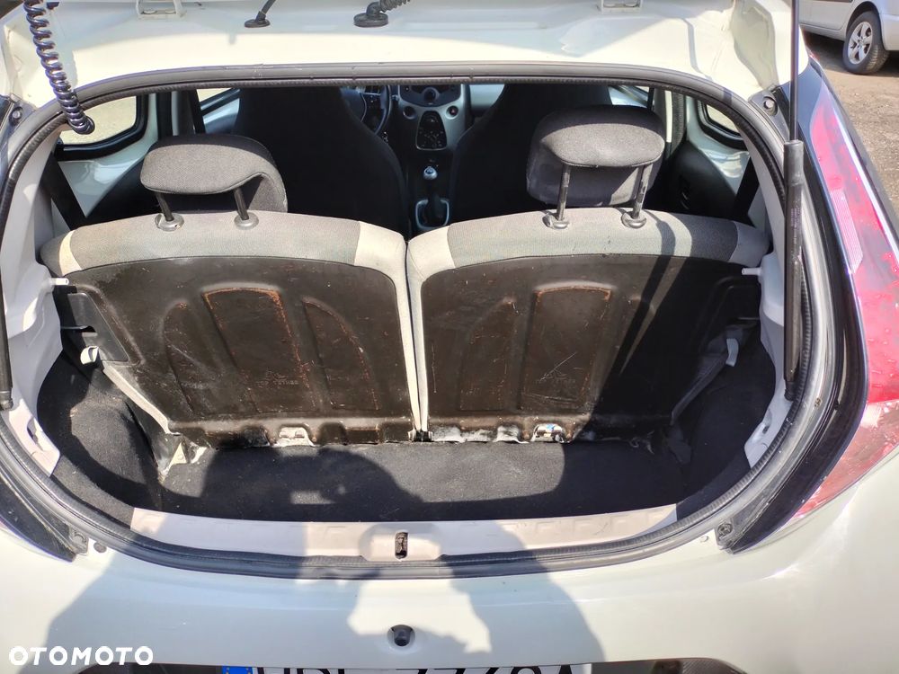 Toyota Aygo x-clusiv - 18