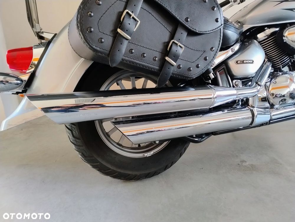 Suzuki VL 800 Volusia - 38