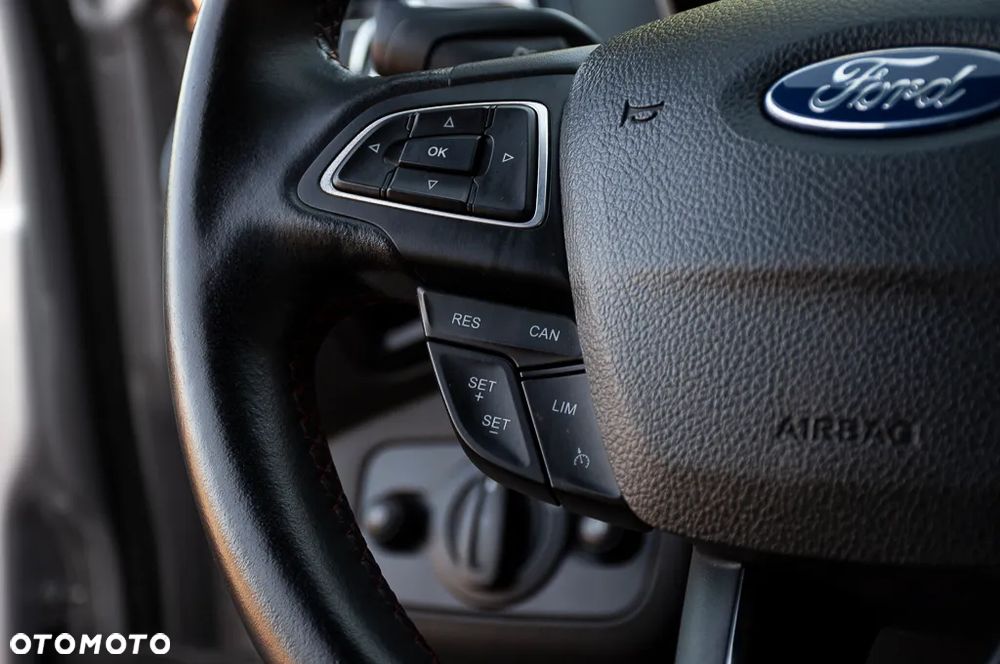 Ford Kuga 1.5 EcoBoost FWD ST-Line ASS MMT6 - 26