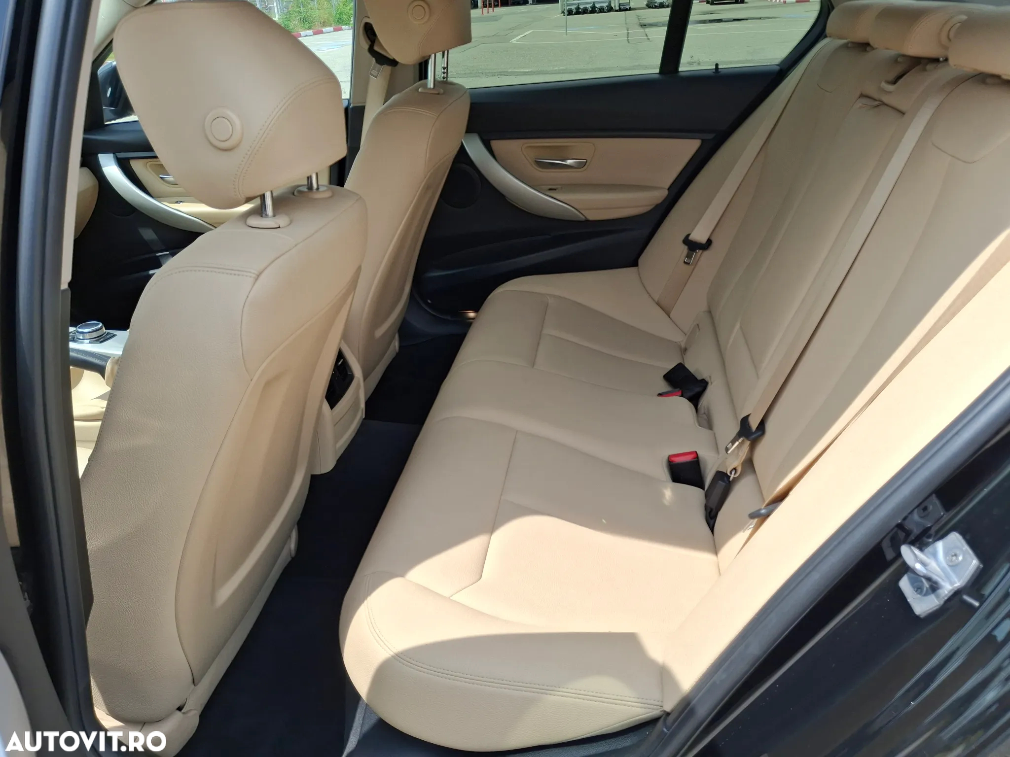 BMW Seria 3 - 11