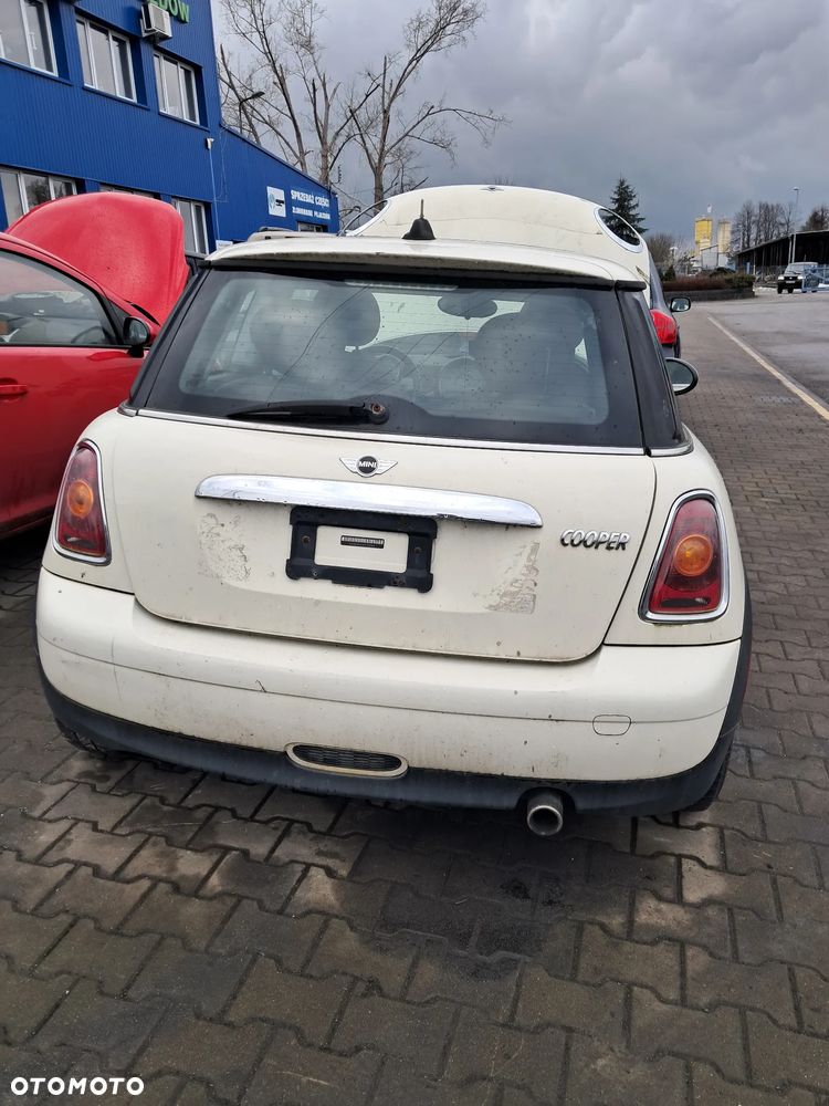 Mini Cooper R56 1.6 VTi Części karoseria silnik skrzynia - 11