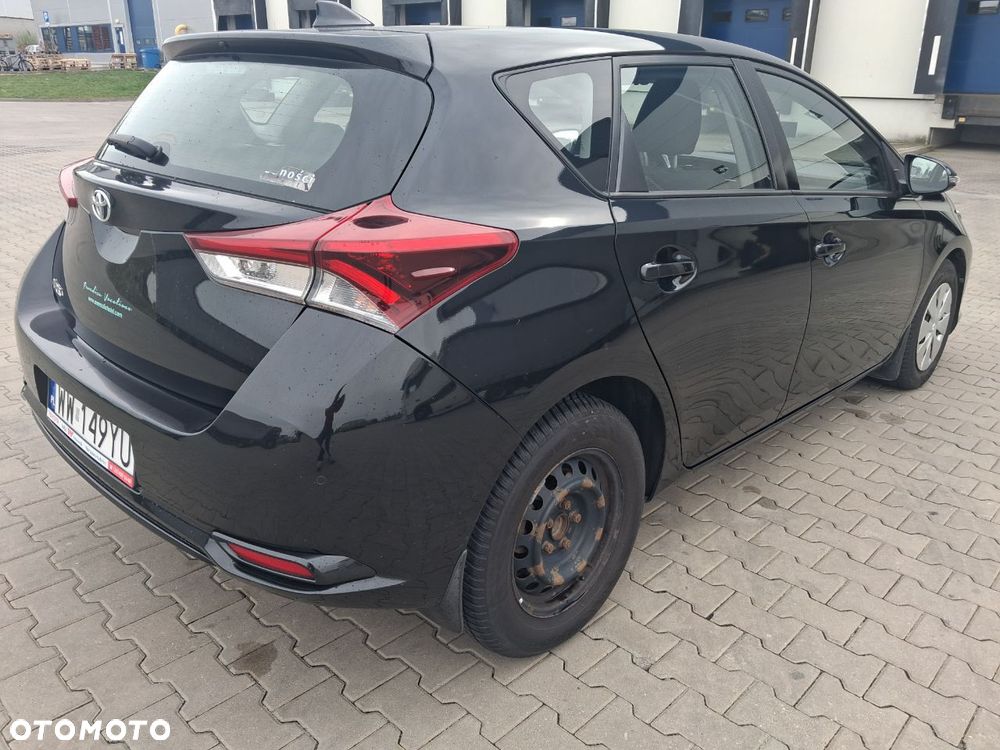 Toyota Auris 1.33 VVT-i Active - 3