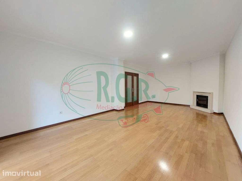 T2 PRONTO A HABITAR | Suite | Garagem Fechada - Grande imagem: 4/24