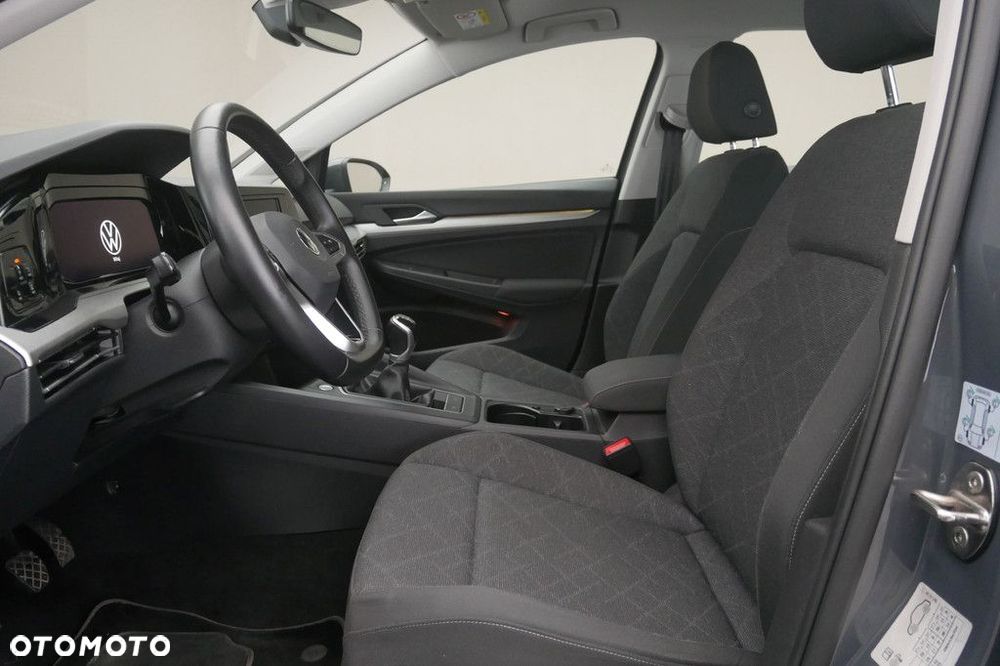 Volkswagen Golf - 12