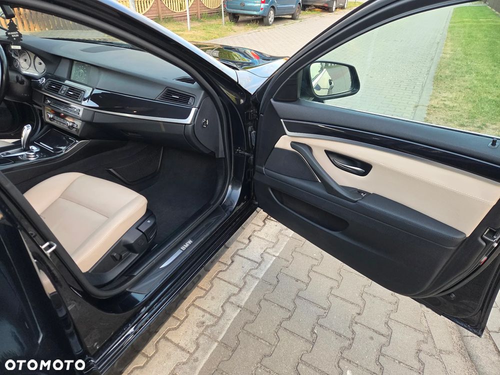 BMW Seria 5 520d - 19
