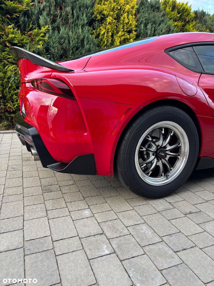 Toyota Supra - 12