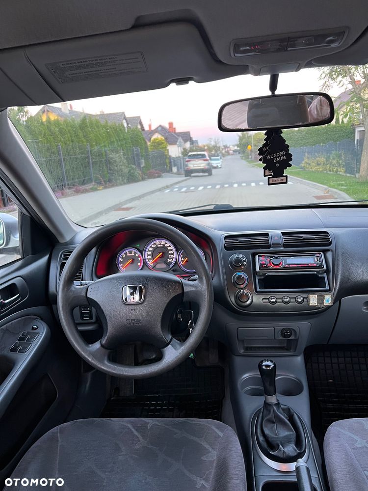 Honda Civic 1.6i LS - 21