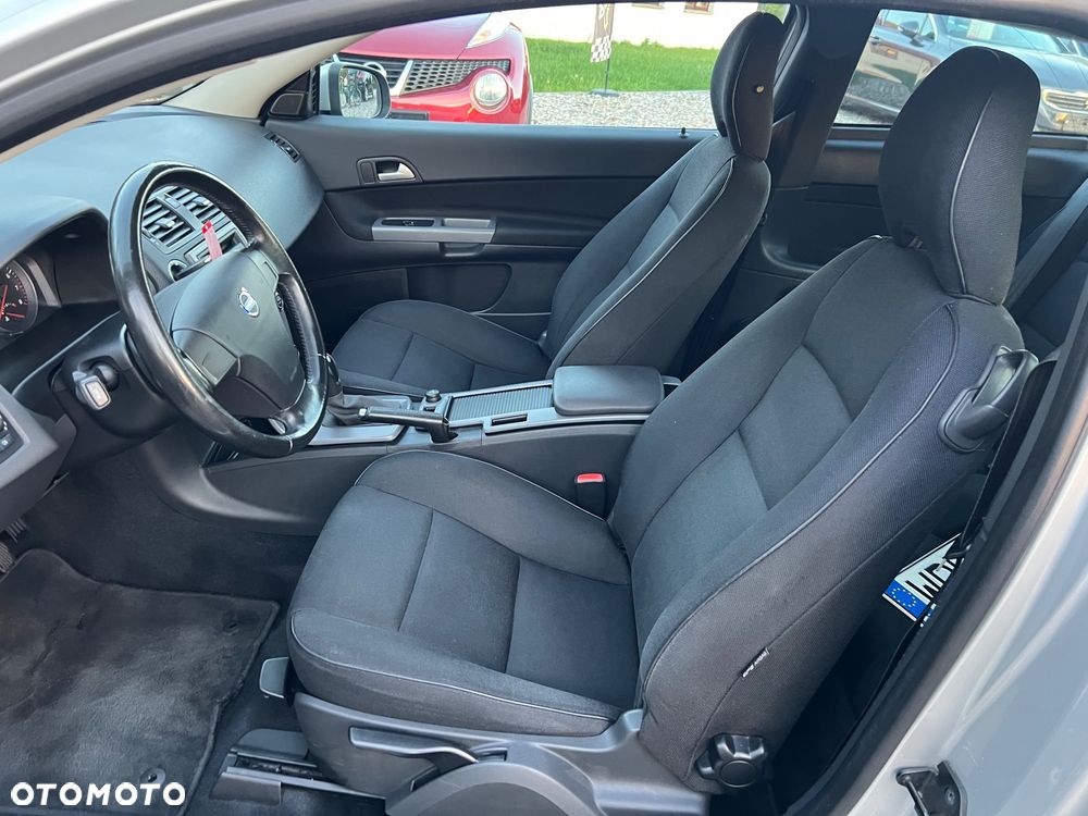 Volvo C30 - 33