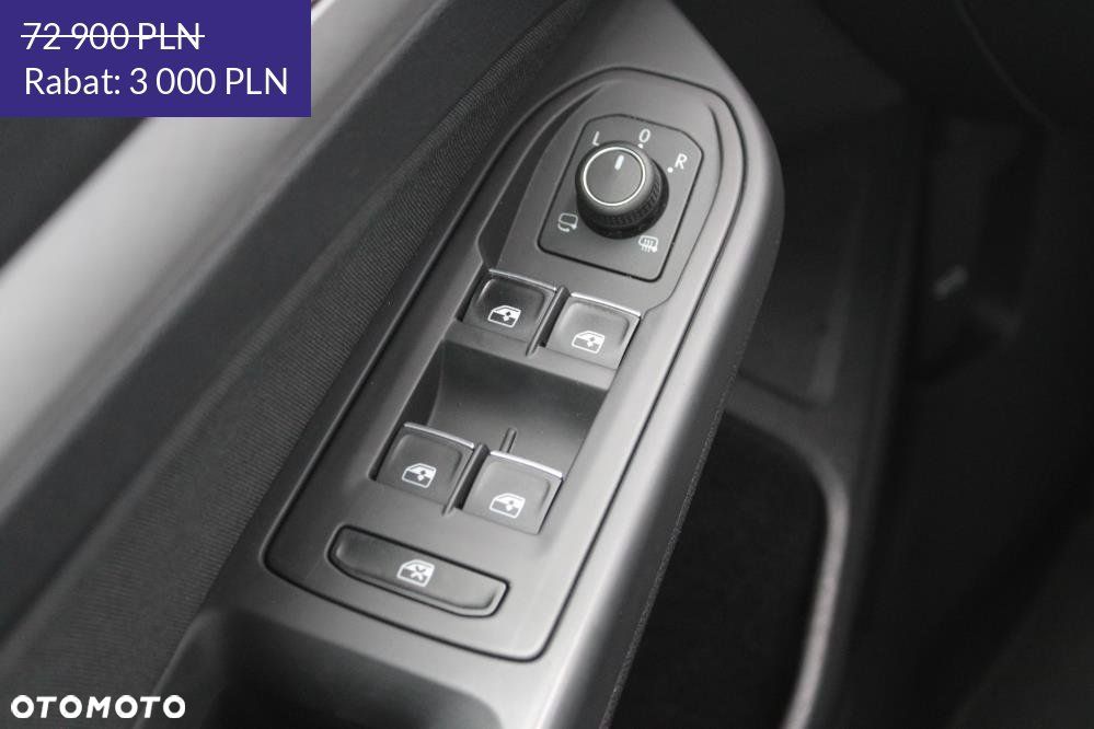 Volkswagen Golf - 33