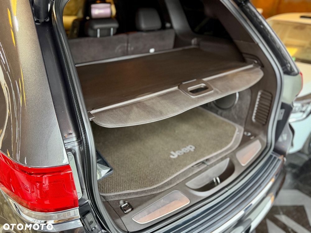 Jeep Grand Cherokee 5.7 V8 Overland Summit EU6 - 20