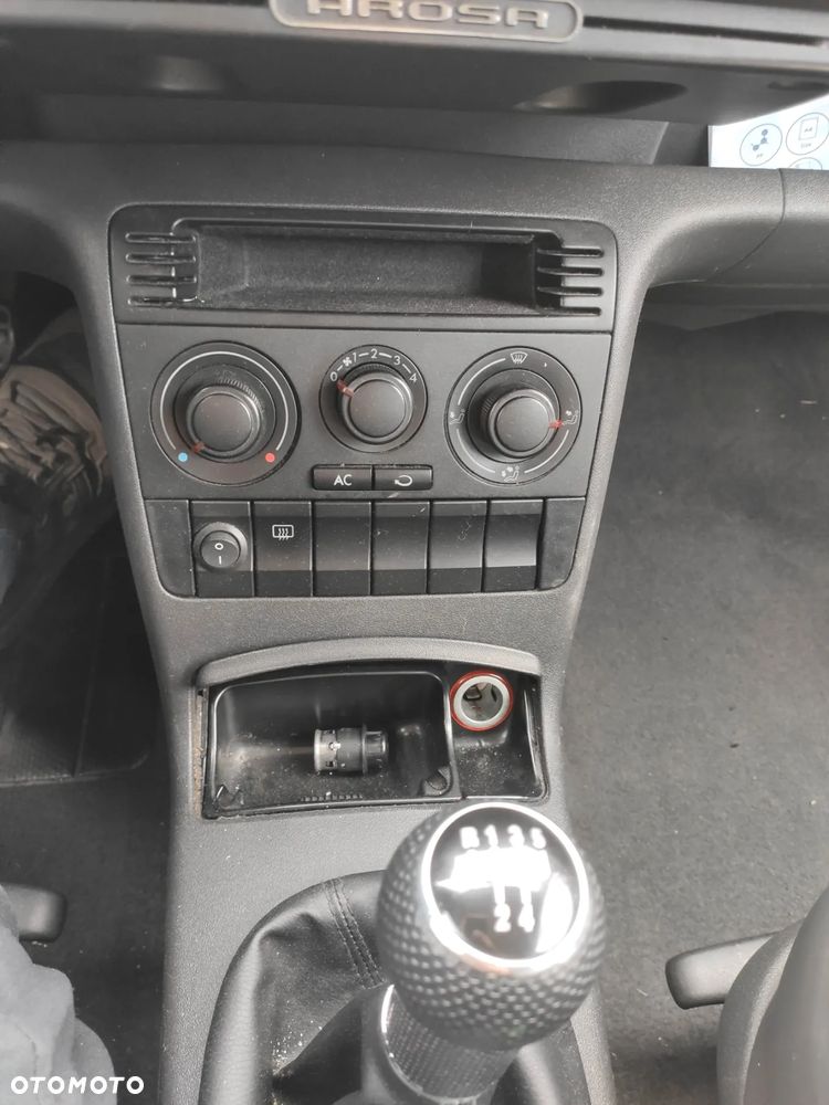 Seat arosa lift silnik 1.0 AUC skrzynia FFE lakier LC9Z na części - 7