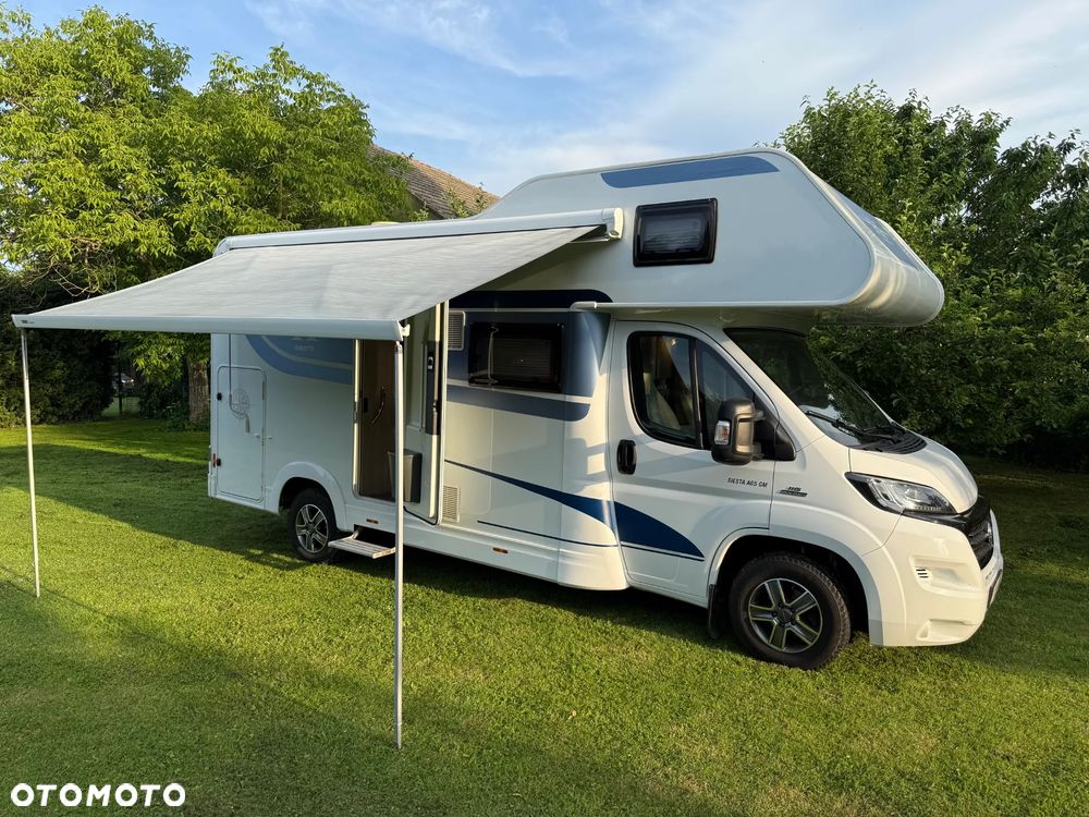 Hobby Kamper,camper I właściciel garażowany 6-osób - 9