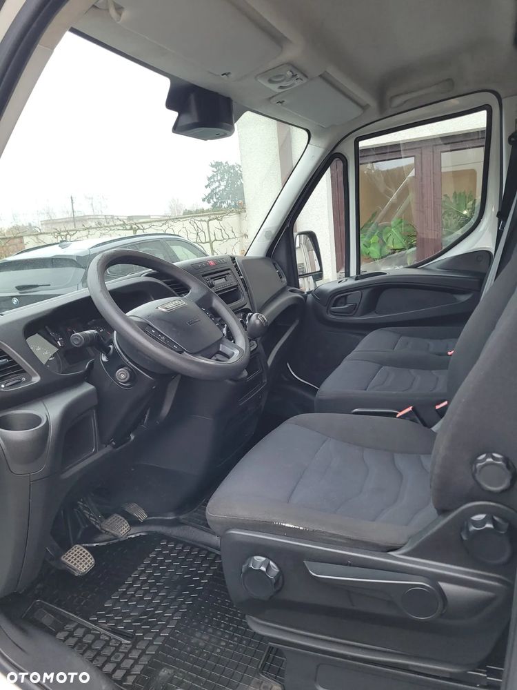 Iveco DAILY 35S14 - 14