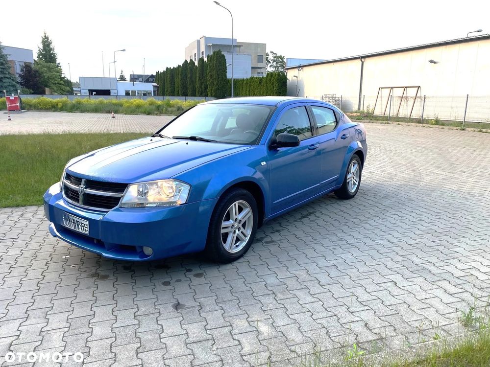Dodge Avenger - 2