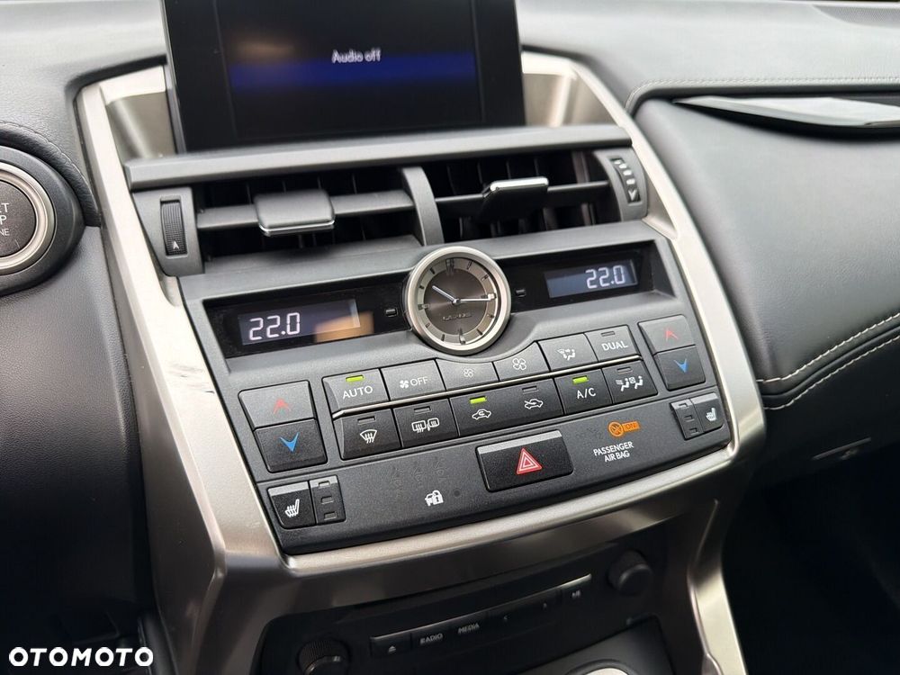 Lexus NX 200t Elite AWD - 23