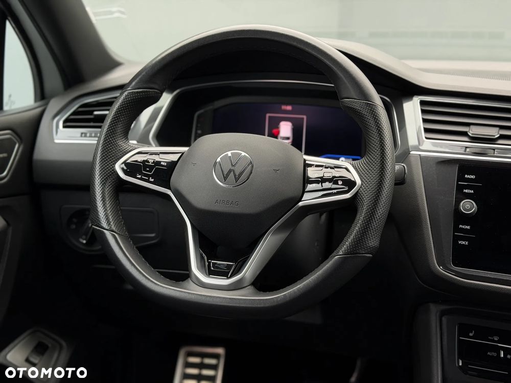 Volkswagen Tiguan Allspace 2.0 TSI 4Mot R-Line DSG - 32
