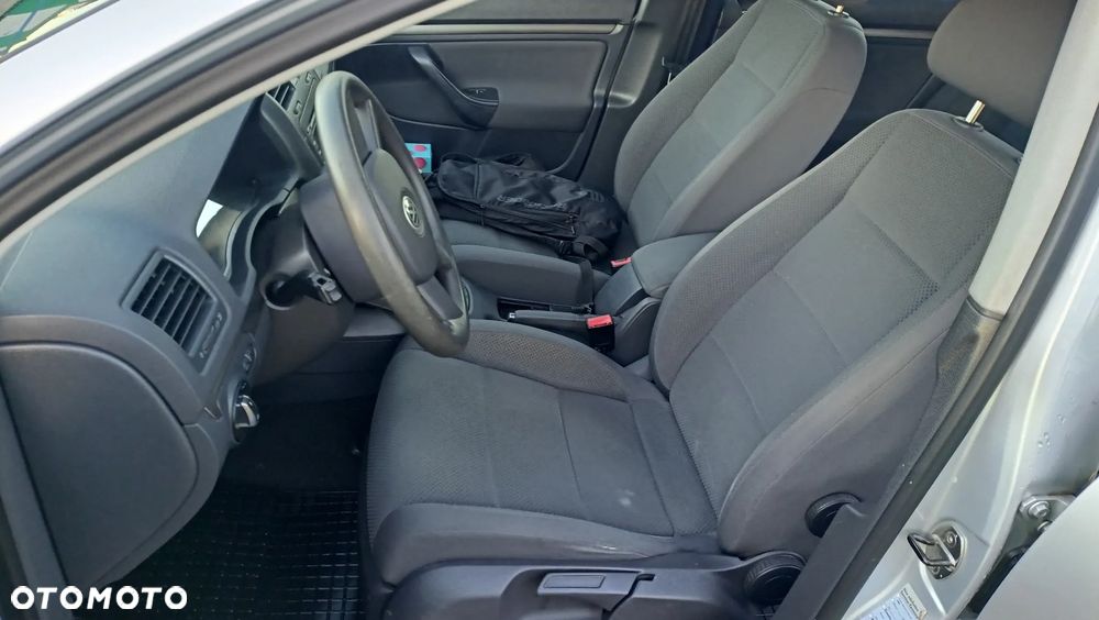 Volkswagen Golf 1.9 TDI Comfortline - 7