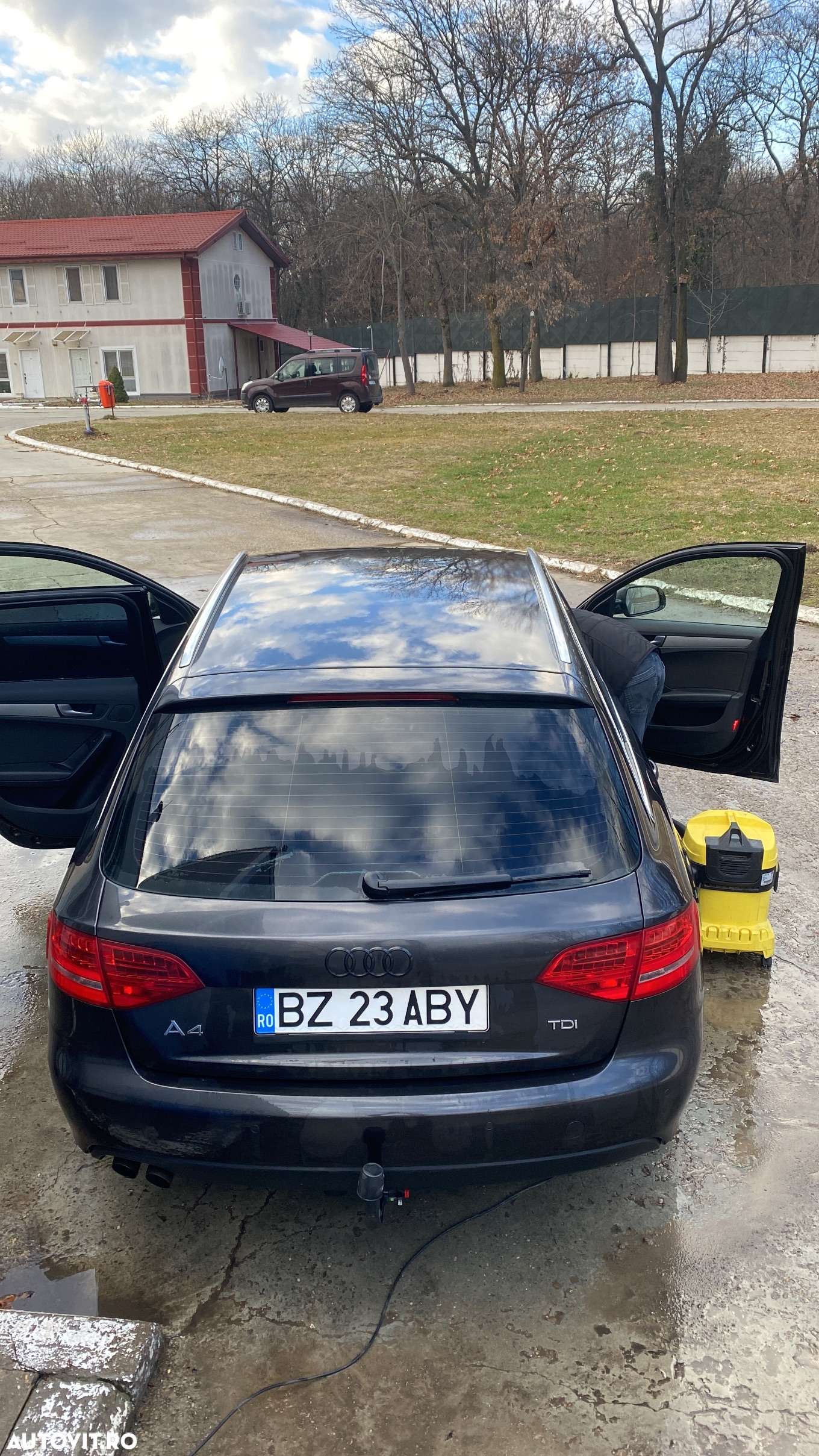 Audi A4 2.0 TDI B8 - 4