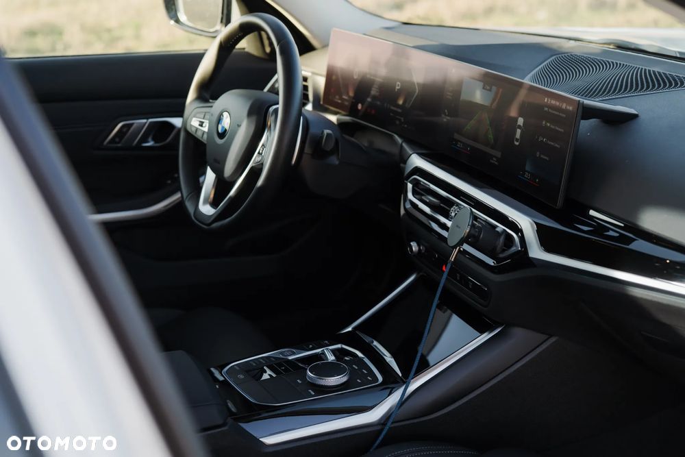 BMW Seria 3 318d - 2