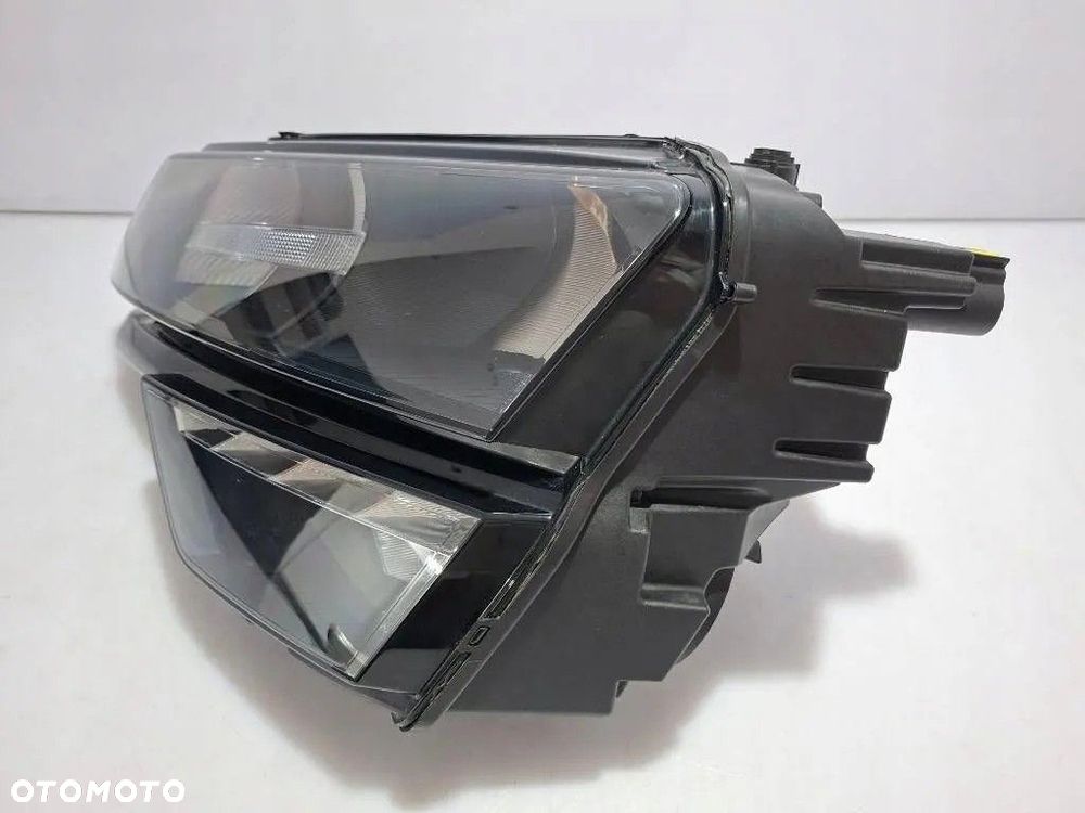 Skoda Karoq 2019 LEWA LAMPA PRZEDNIA REFLEKTOR EUROPA 57B941015A LED - 4
