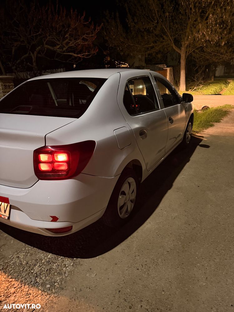 Dacia Logan TCe 90 Essential - 13