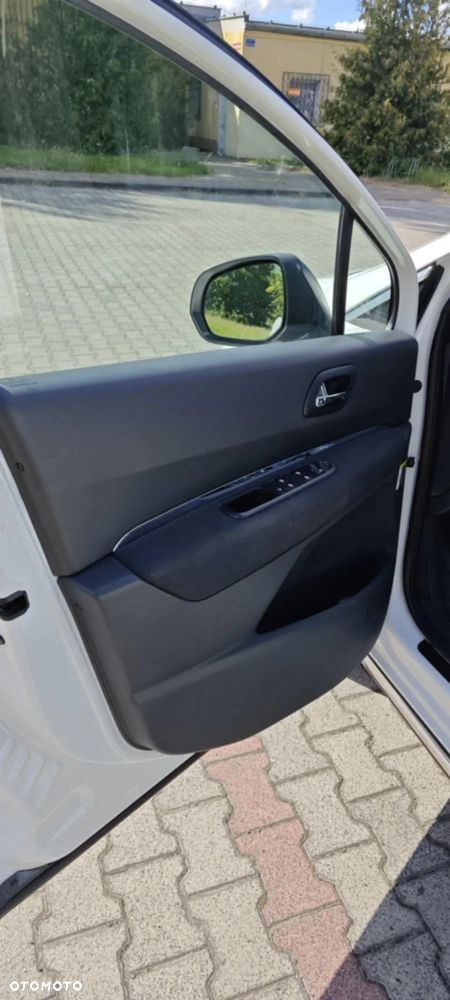 Peugeot 3008 - 13