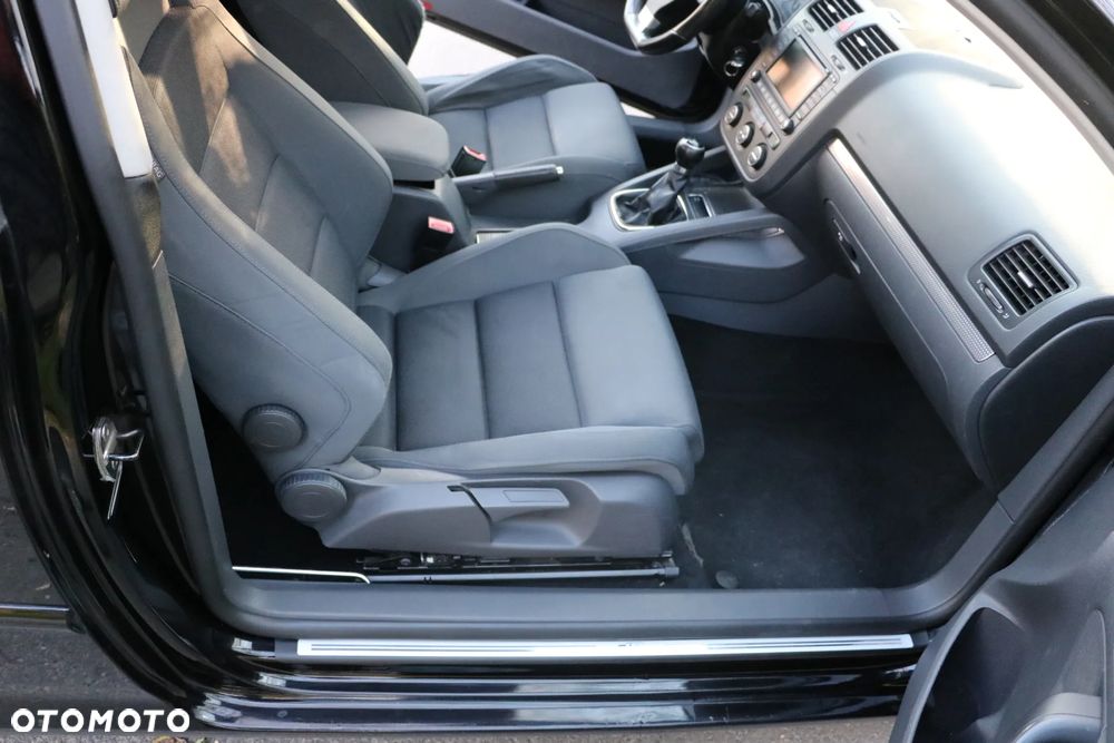 Volkswagen Golf 2.0 TDI GT Sport - 21