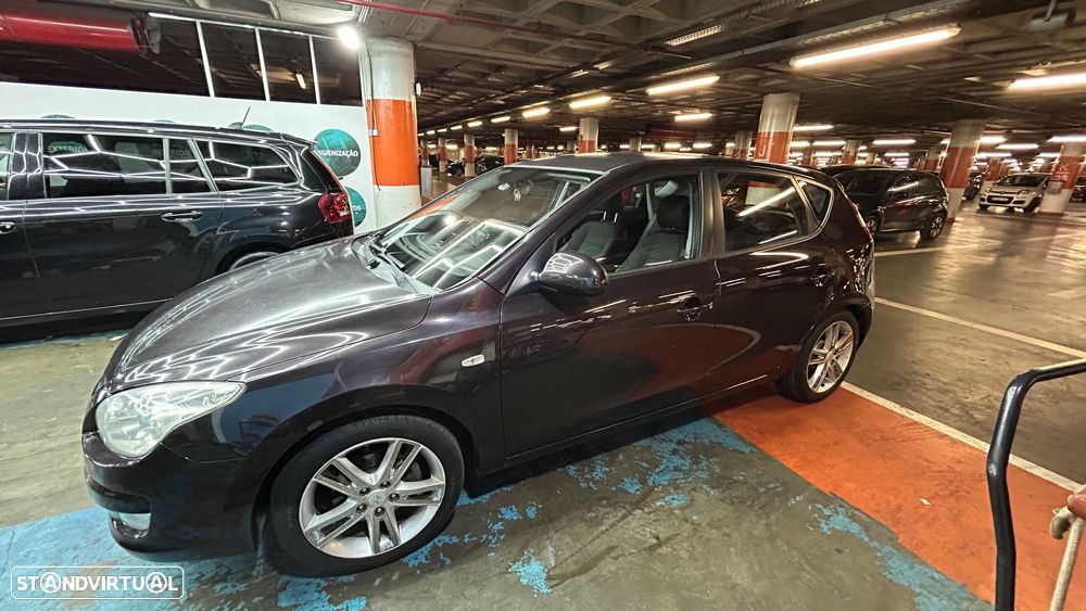 Hyundai i30 1.6 CRDI Comfort - 8