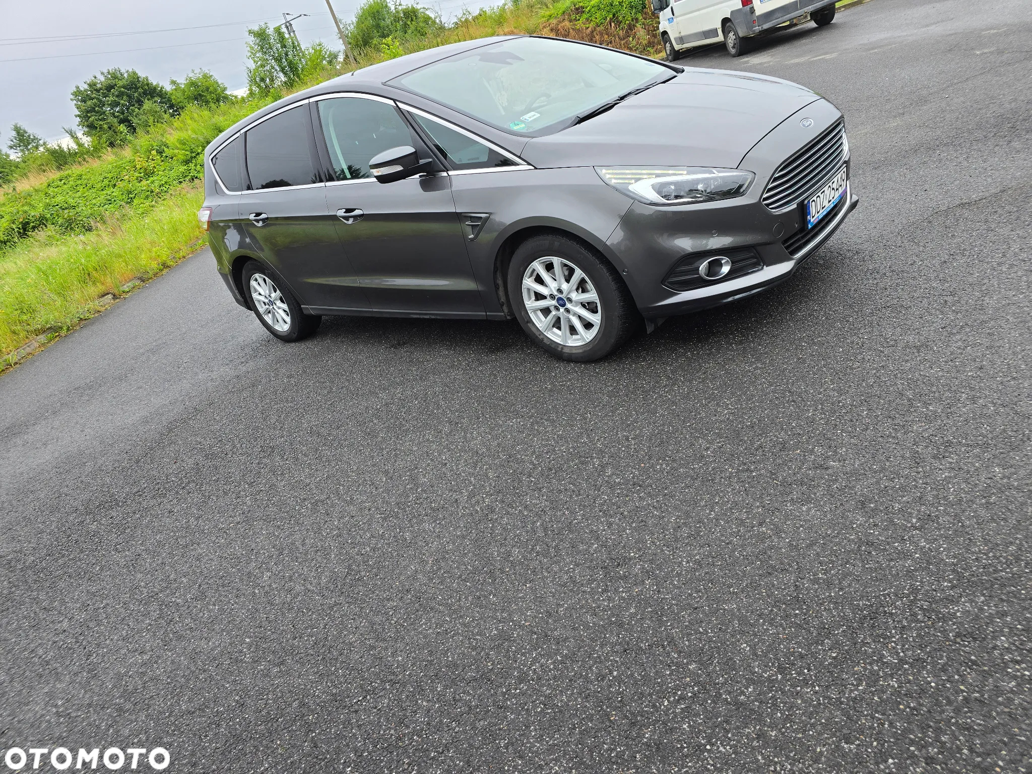 Ford S-Max 2.0 TDCi Titanium PowerShift - 2