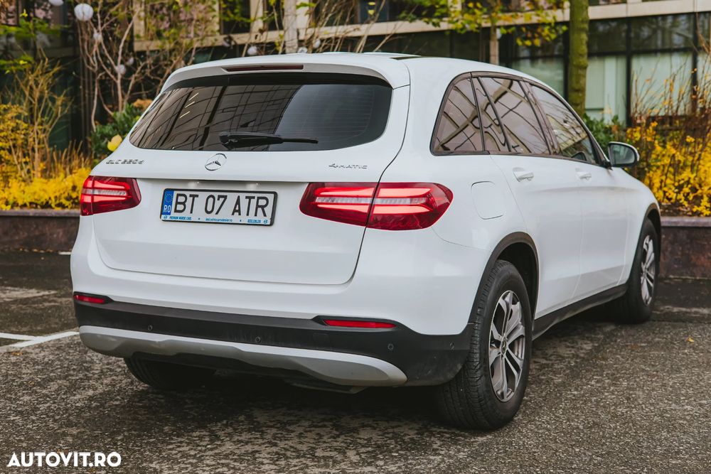 Mercedes-Benz GLC - 11