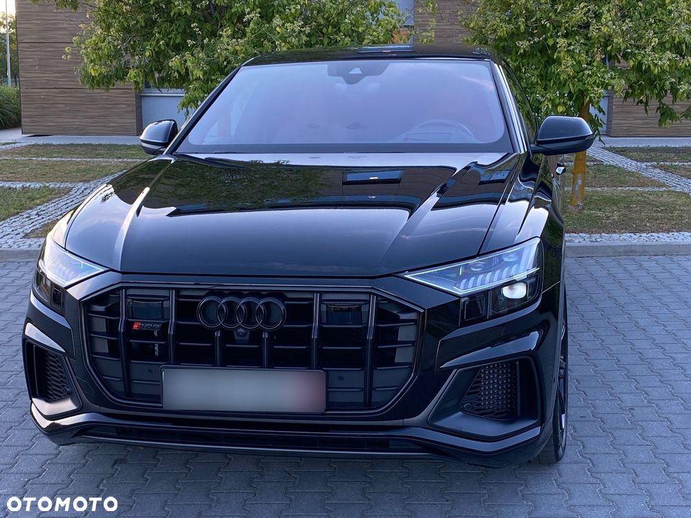 Audi SQ8 - 11