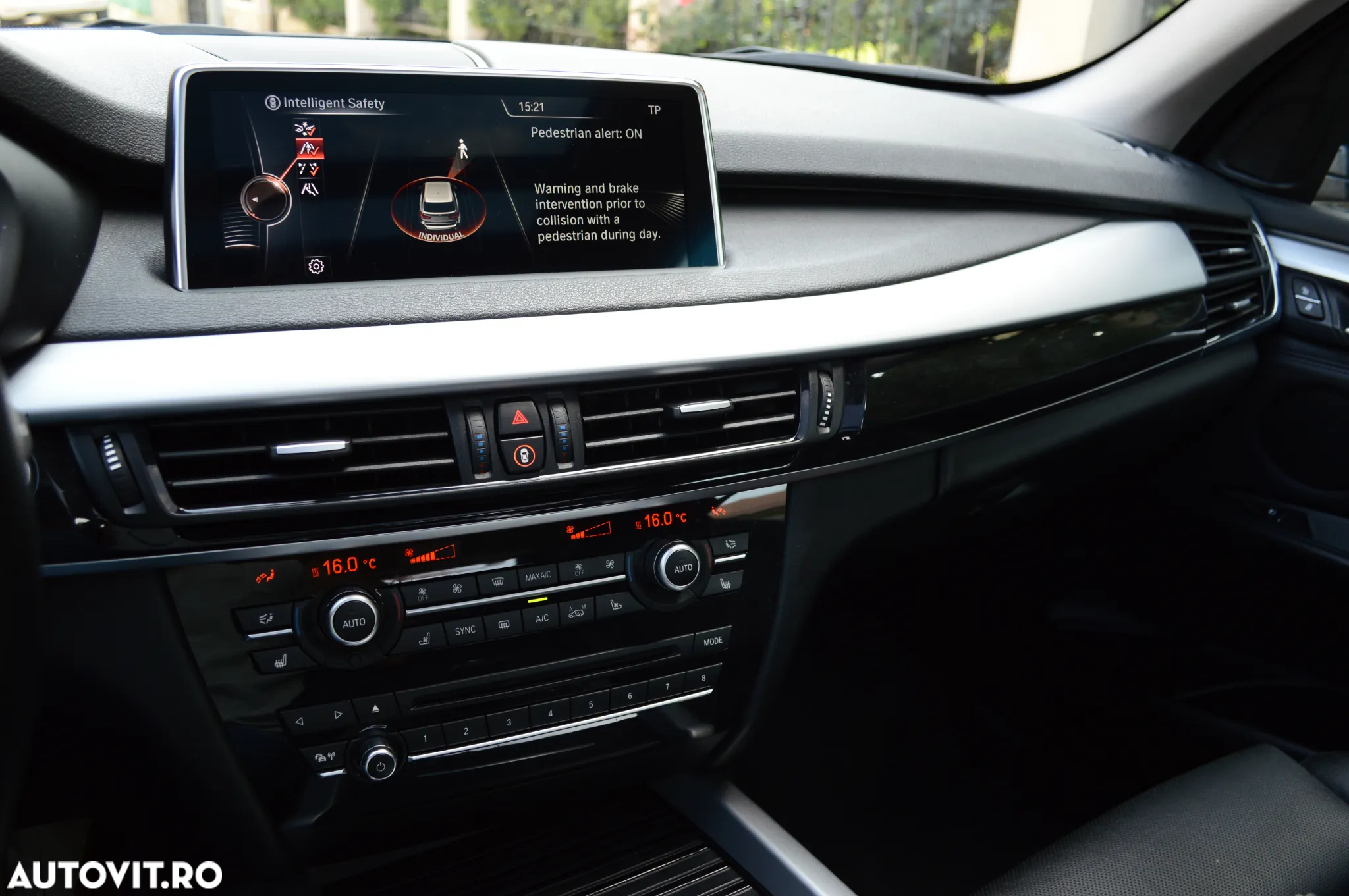 BMW X5 xDrive25d Sport-Aut. - 7