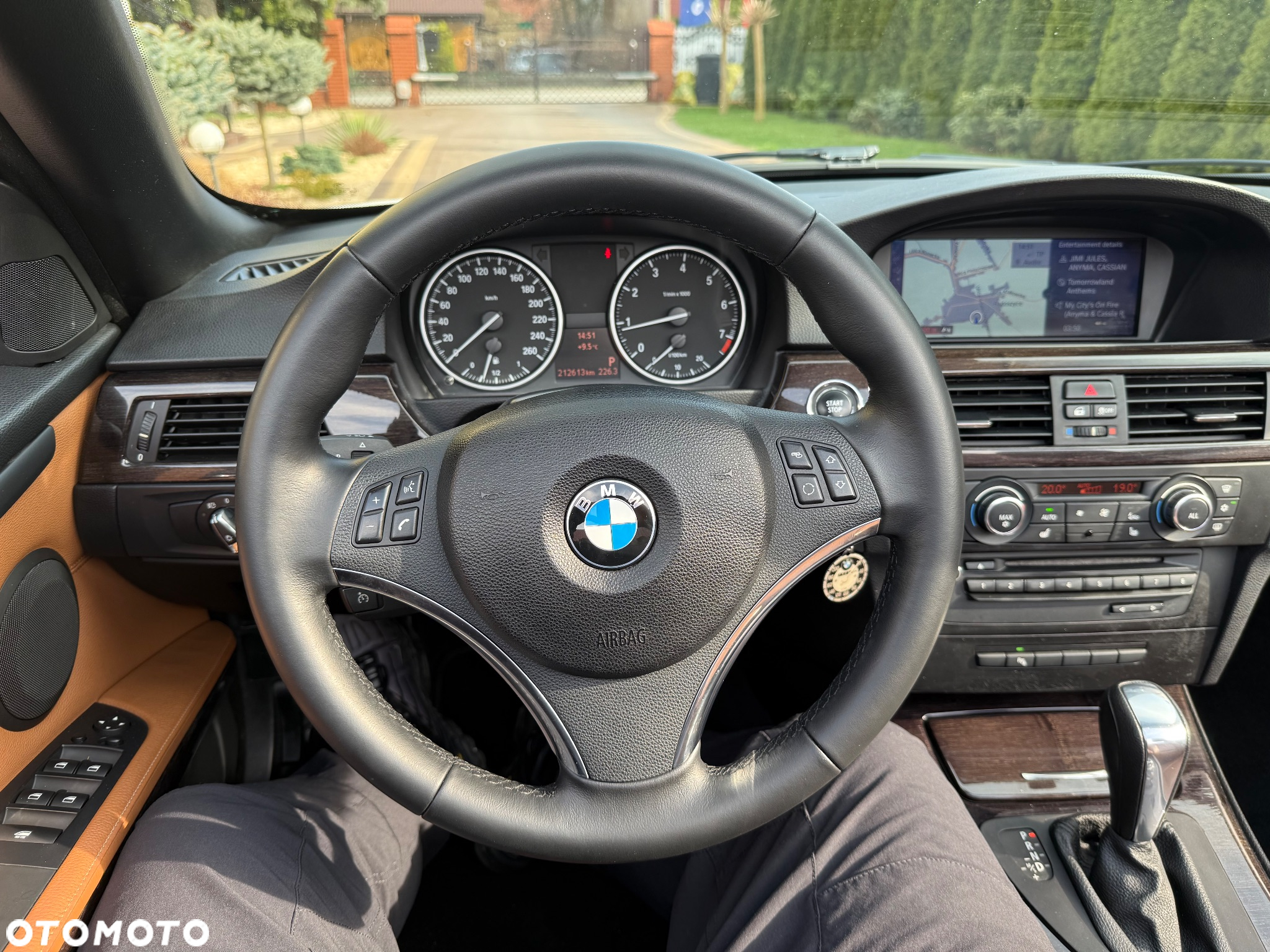 BMW Seria 3 320i Cabrio Edition Exclusive - 32