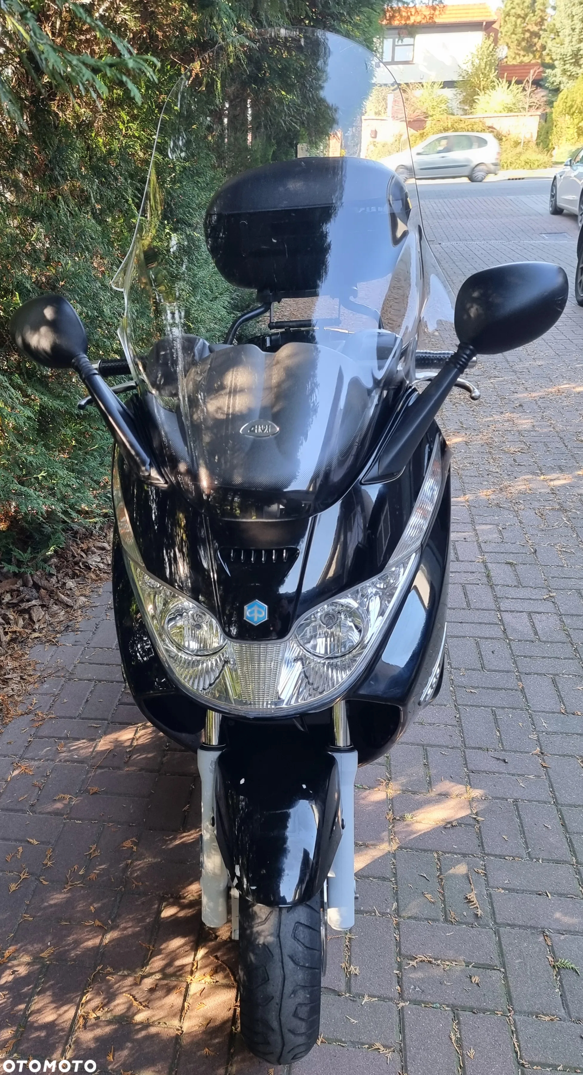 Piaggio X8 - 12