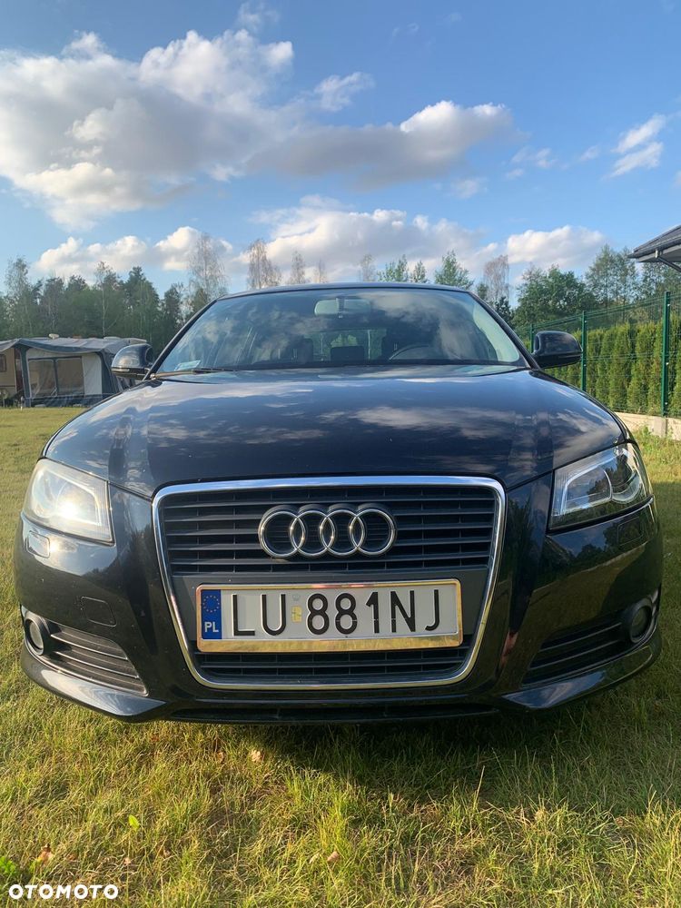 Audi A3 Sportback - 1