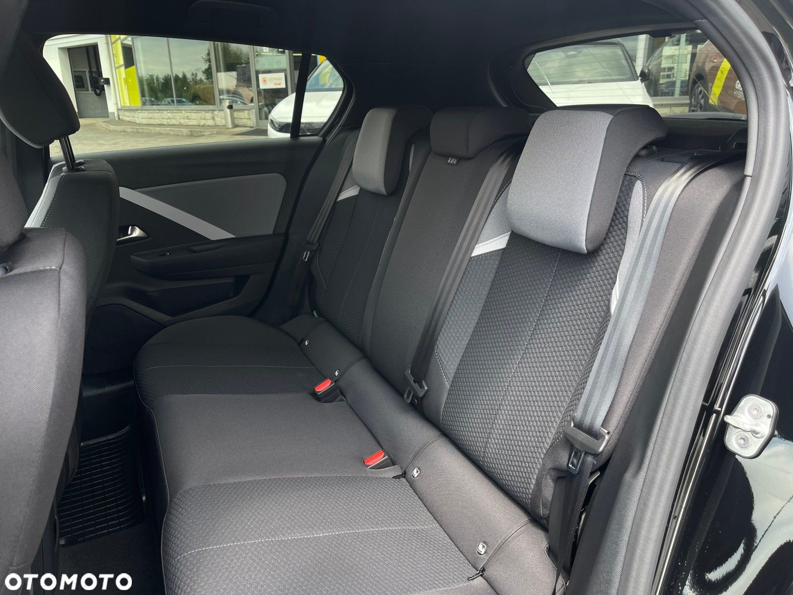 Opel Astra - 18