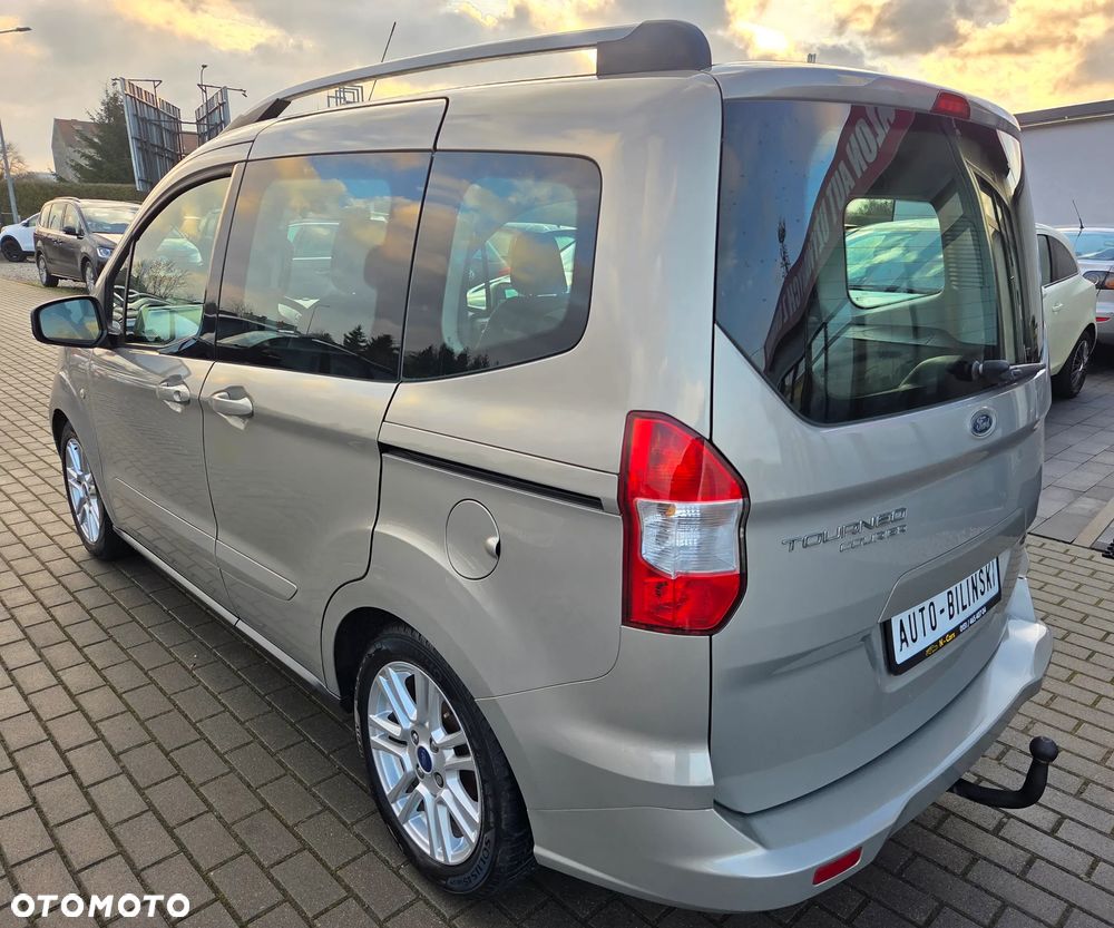 Ford Tourneo Courier ver-1-5-tdci-trend - 4