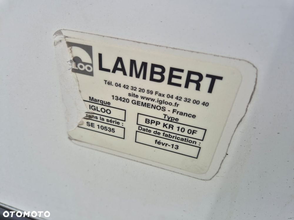 Renault Trafic 115KM / CHŁODNIA IZOTERMA / THERMO KING / PO SERWISACH / GOTOWY DO PRACY / WTYCZKA ZEWNĘTRZNA / 3 MIEJSCA / BEZWYPADKOWY - 22