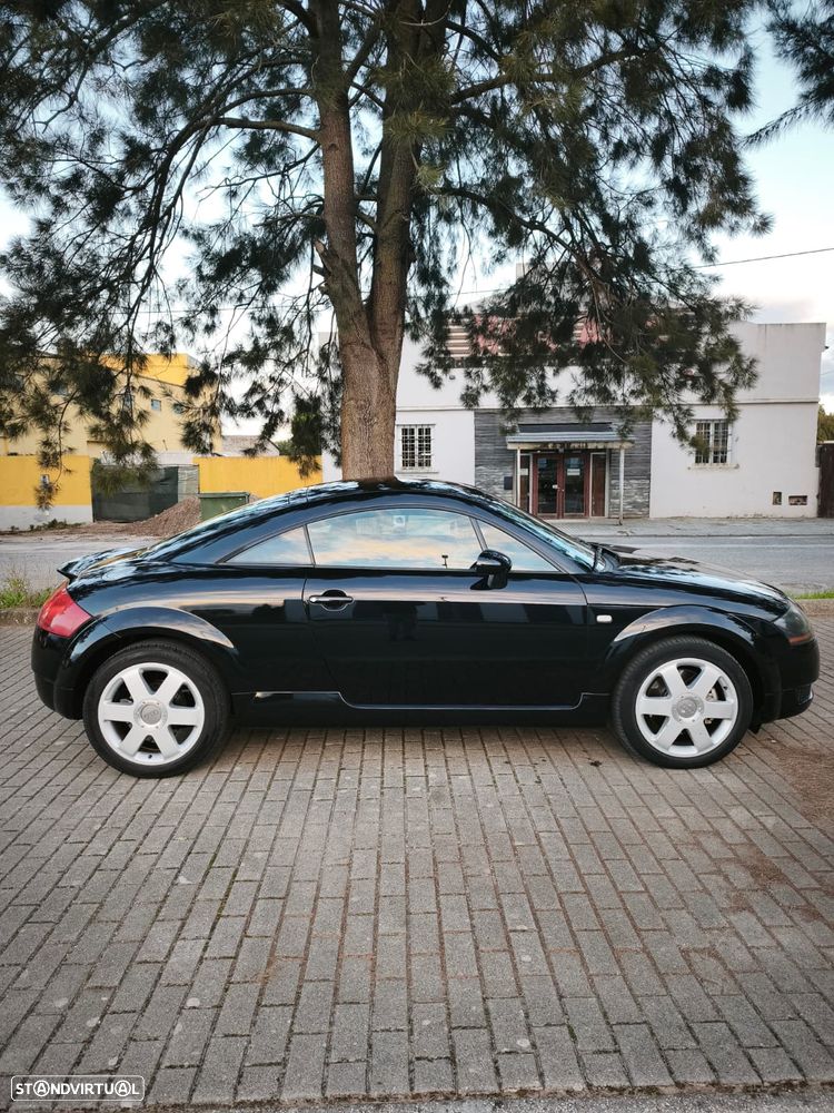 Audi TT Coupé 1.8 T - 2