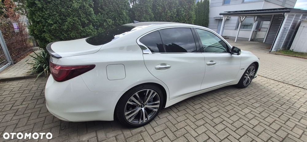 Infiniti Q50 - 36
