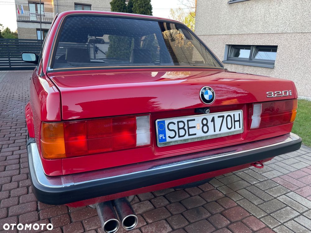 BMW Seria 3 - 38